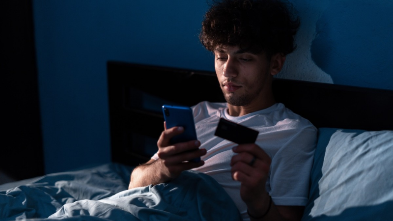 Apostas online levam jovens ao endividamento e evasão universitária