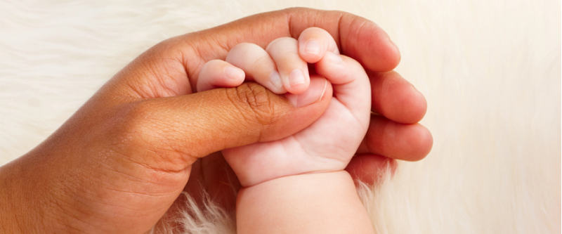A cor dos olhos, da pele e do cabelo muda ao longo da vida?
