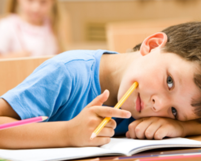 saude ocular crianca jovens 400x320px