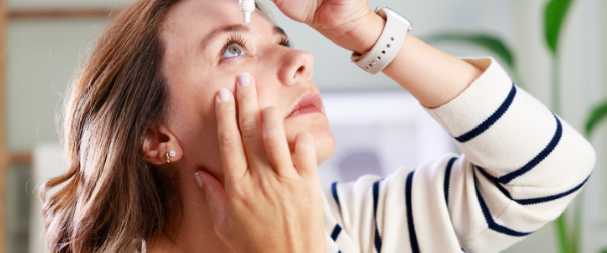 Para quem trata doenças oculares crônicas como o glaucoma, o colírio é mais do que um simples medicamento, é uma ferramenta essencial para preservar a visão.  Leia mais...